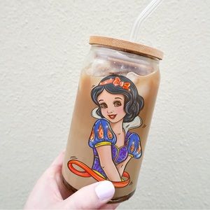 Disney Princess Snow White 16oz can glass with bamboo lid & straw